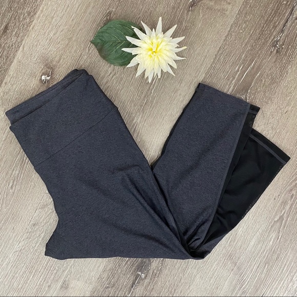 Z by Zella Gray Cropped Leggings w/ Mesh Back Calf - Picture 1 of 13
